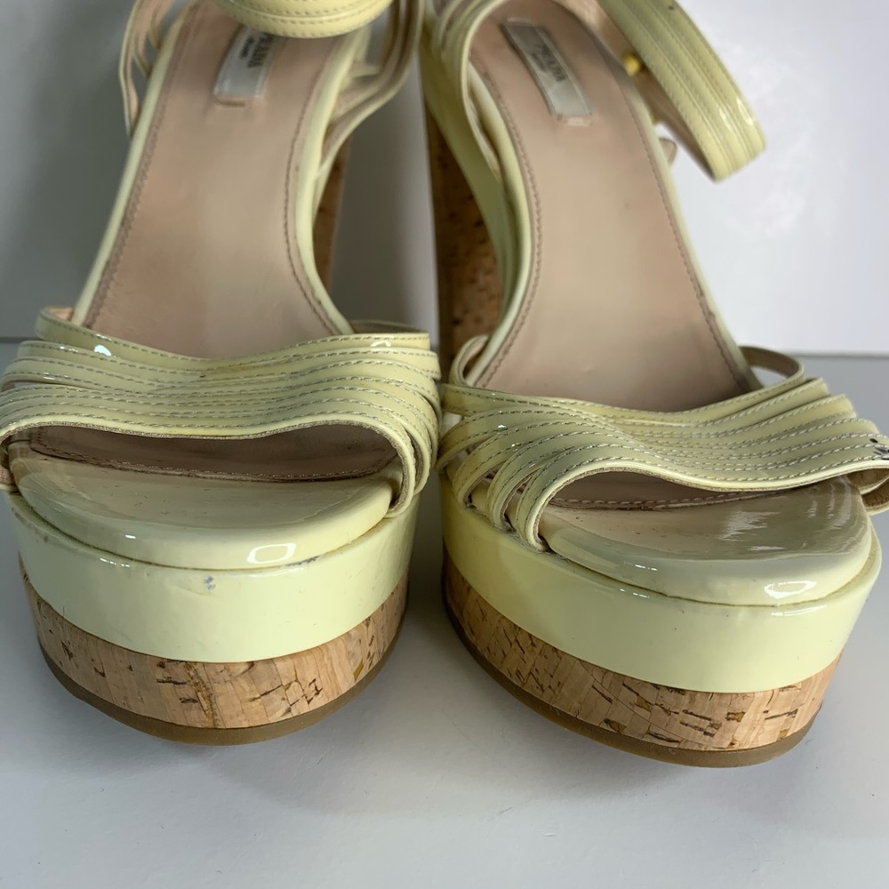 Prada heels shoes - Picture 3 of 8